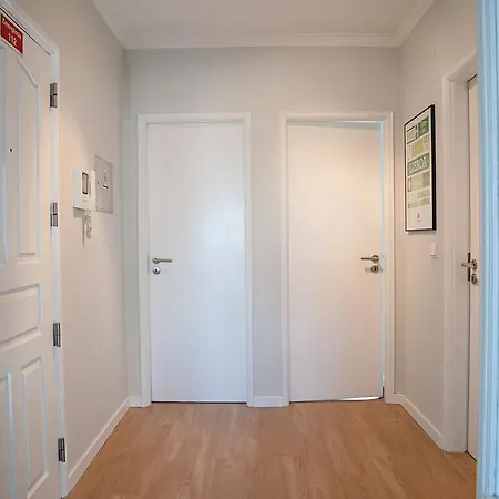 Atlantic Ocean Hill Apartment Ericeira